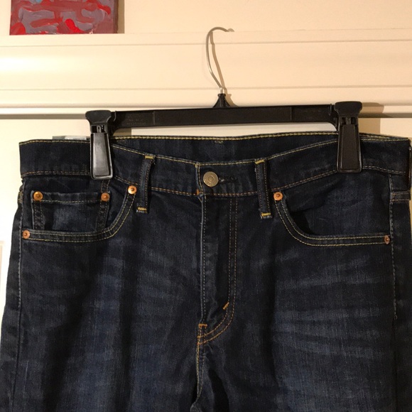 Men’s Levi’s Jeans - Picture 2 of 5
